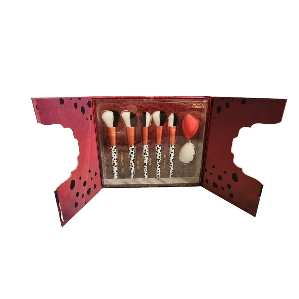 Disney Villains Cruella Blending Face Brushes and Sponges Makeup Set‎